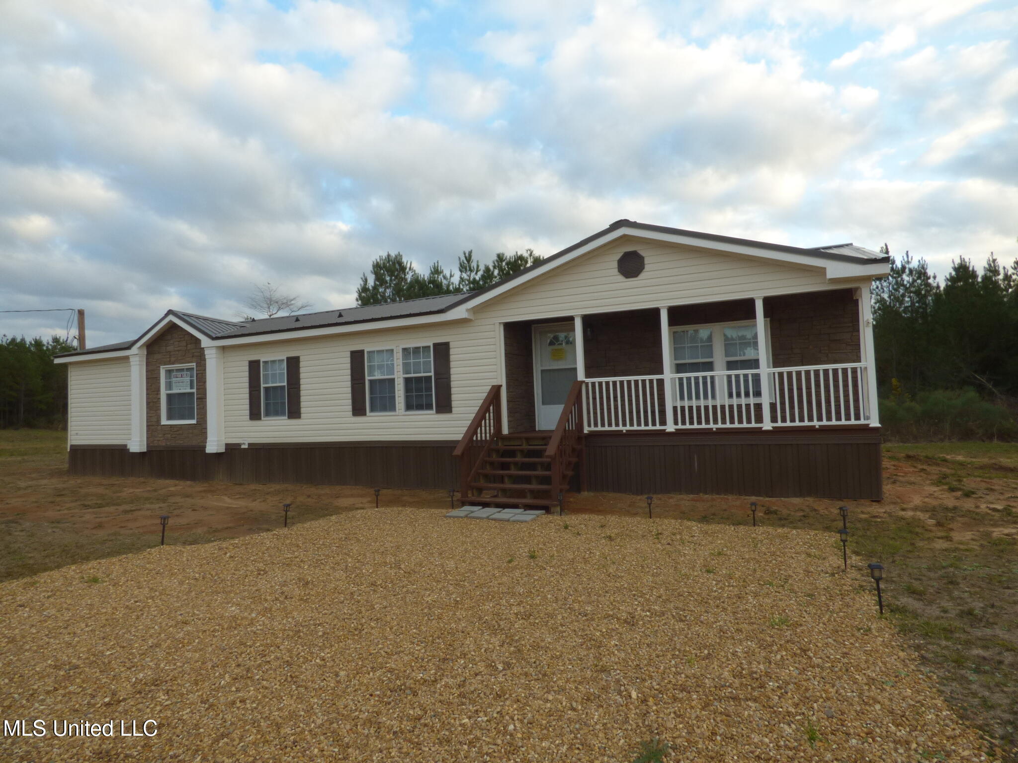 2075 Hartwell Road Summit, MS 39666 - Photo 9 of 14 P1340120