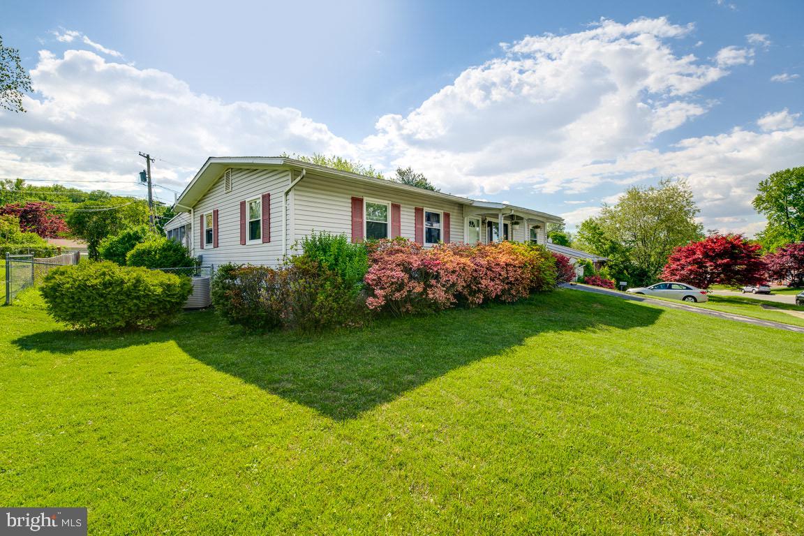 321 Walgrove Road Reisterstown, MD 21136 - Photo 2 of 40 Gallery Image 2