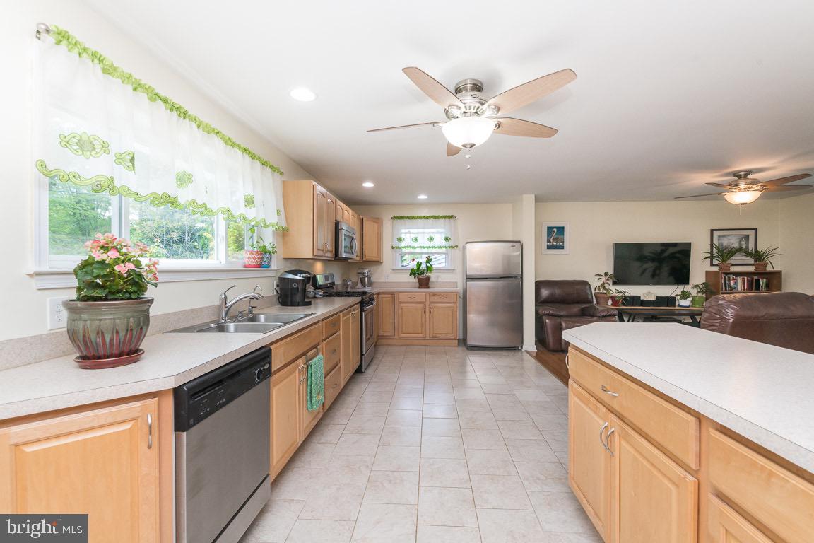 321 Walgrove Road Reisterstown, MD 21136 - Photo 12 of 40 Gallery Image 12