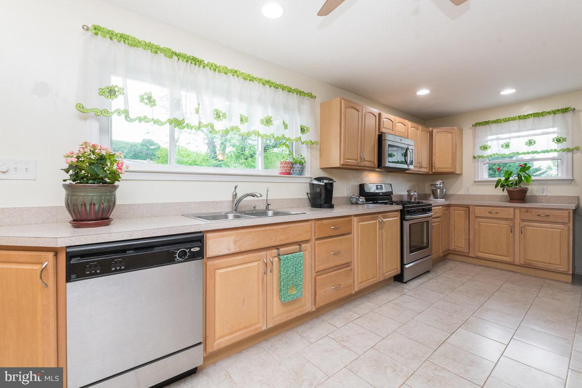 321 Walgrove Road Reisterstown, MD 21136 - Photo 15 of 40 Gallery Image 15