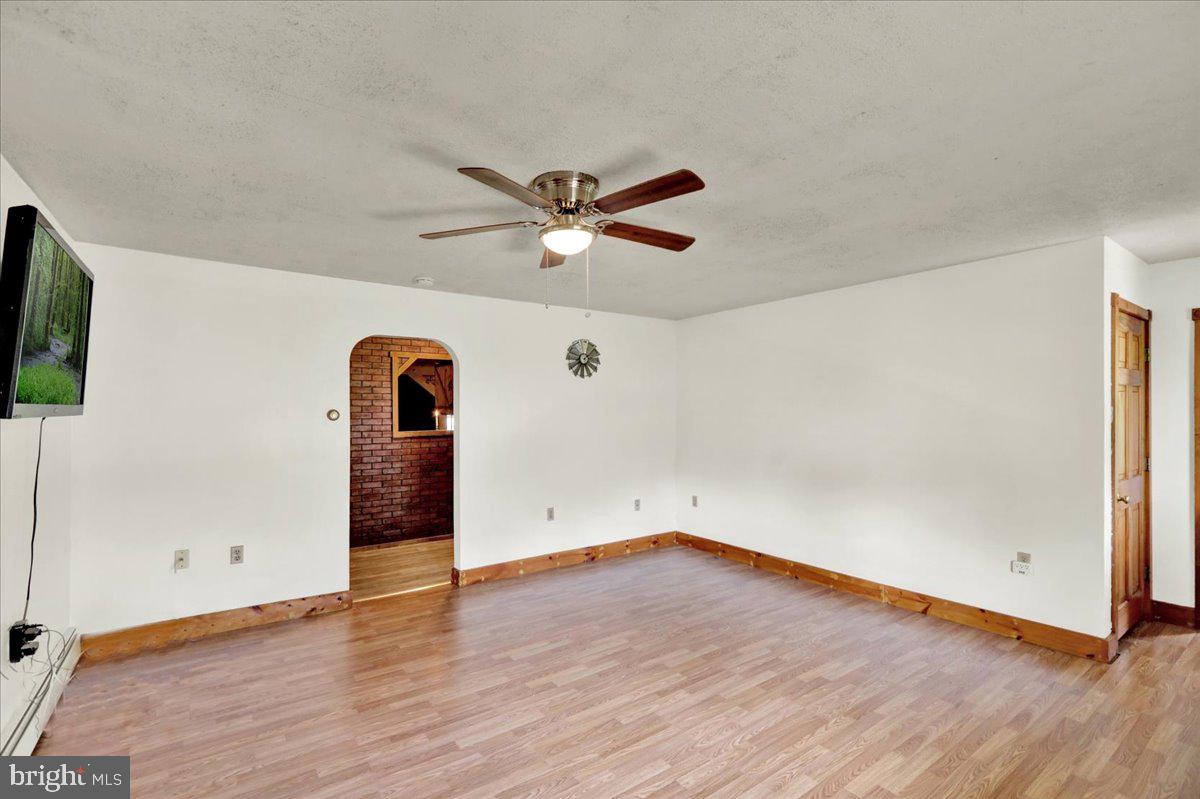 1134 Old Fritztown Road Reading, PA 19608 - Photo 11 of 58 Gallery Image 11