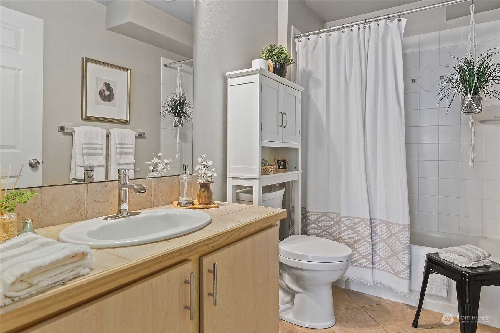 600 North 85th Street, Unit 211 Seattle, WA 98103 - Photo 16 of 26 Gallery Image 16