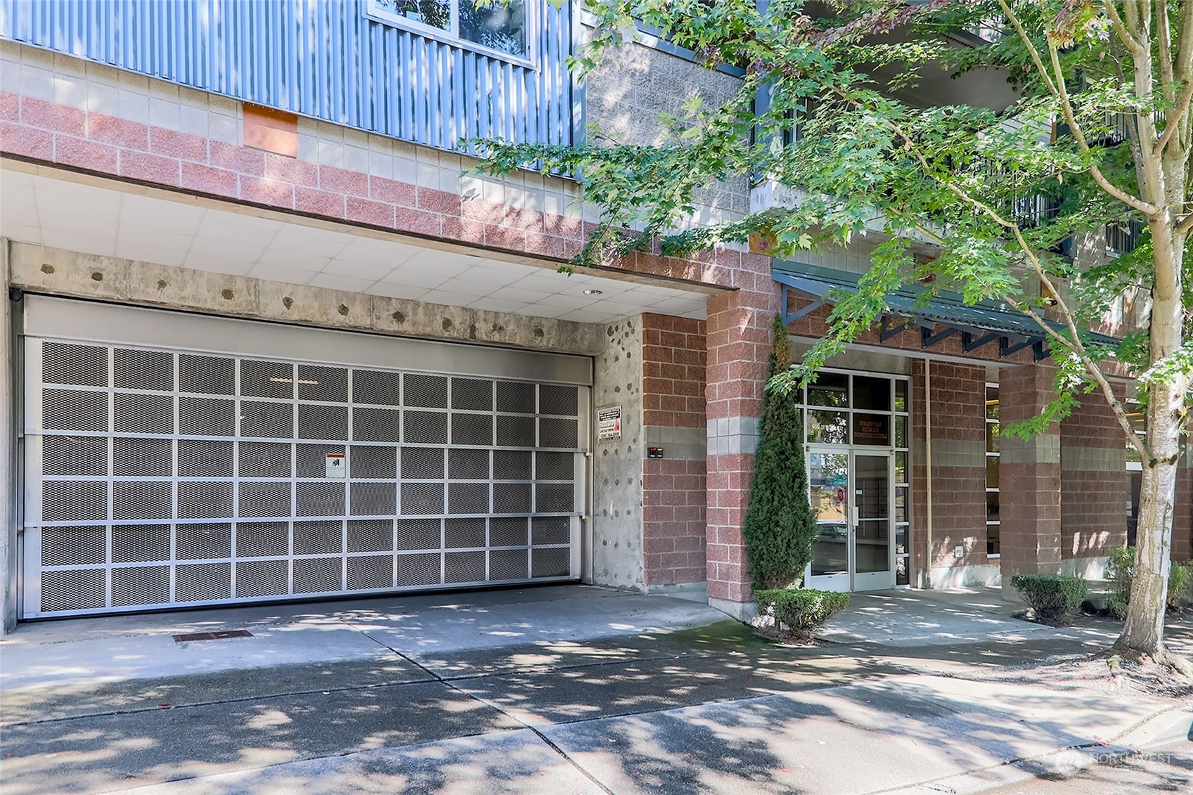 600 North 85th Street, Unit 211 Seattle, WA 98103 - Photo 23 of 26 Gallery Image 23