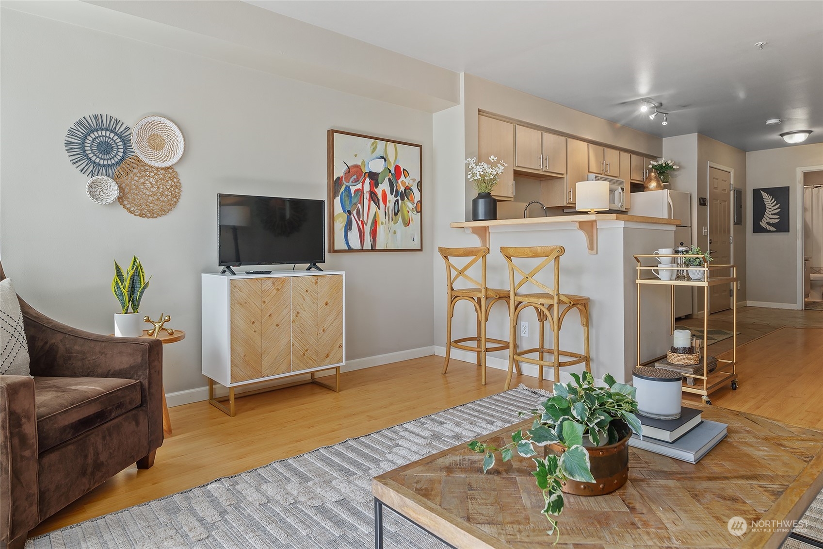 600 North 85th Street, Unit 211 Seattle, WA 98103 - Photo 3 of 26 Gallery Image 3