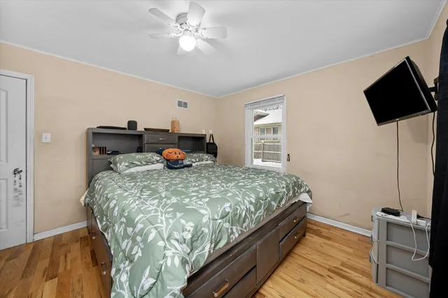 $245,000 | 9154 Ridgeland Avenue, Oak Lawn, IL 60453