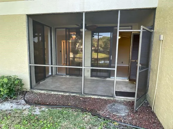 $1,695 | 2448 Northwest 49th Terrace, Unit 4309, Coconut Creek, FL 33063
