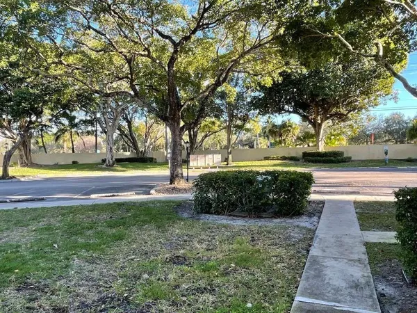 $1,695 | 2448 Northwest 49th Terrace, Unit 4309, Coconut Creek, FL 33063