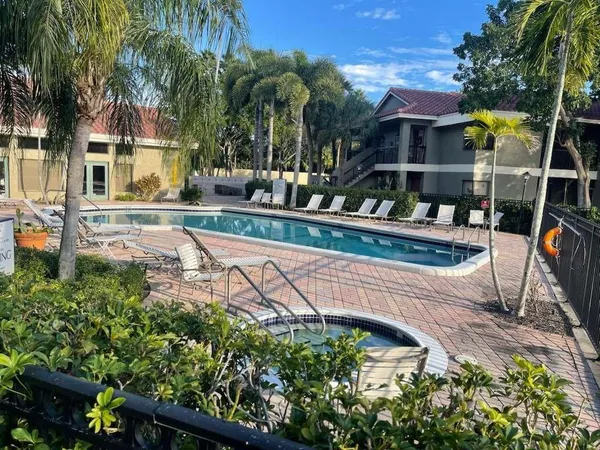 $1,695 | 2448 Northwest 49th Terrace, Unit 4309, Coconut Creek, FL 33063