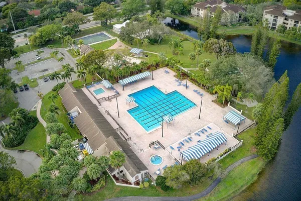 $1,695 | 2448 Northwest 49th Terrace, Unit 4309, Coconut Creek, FL 33063