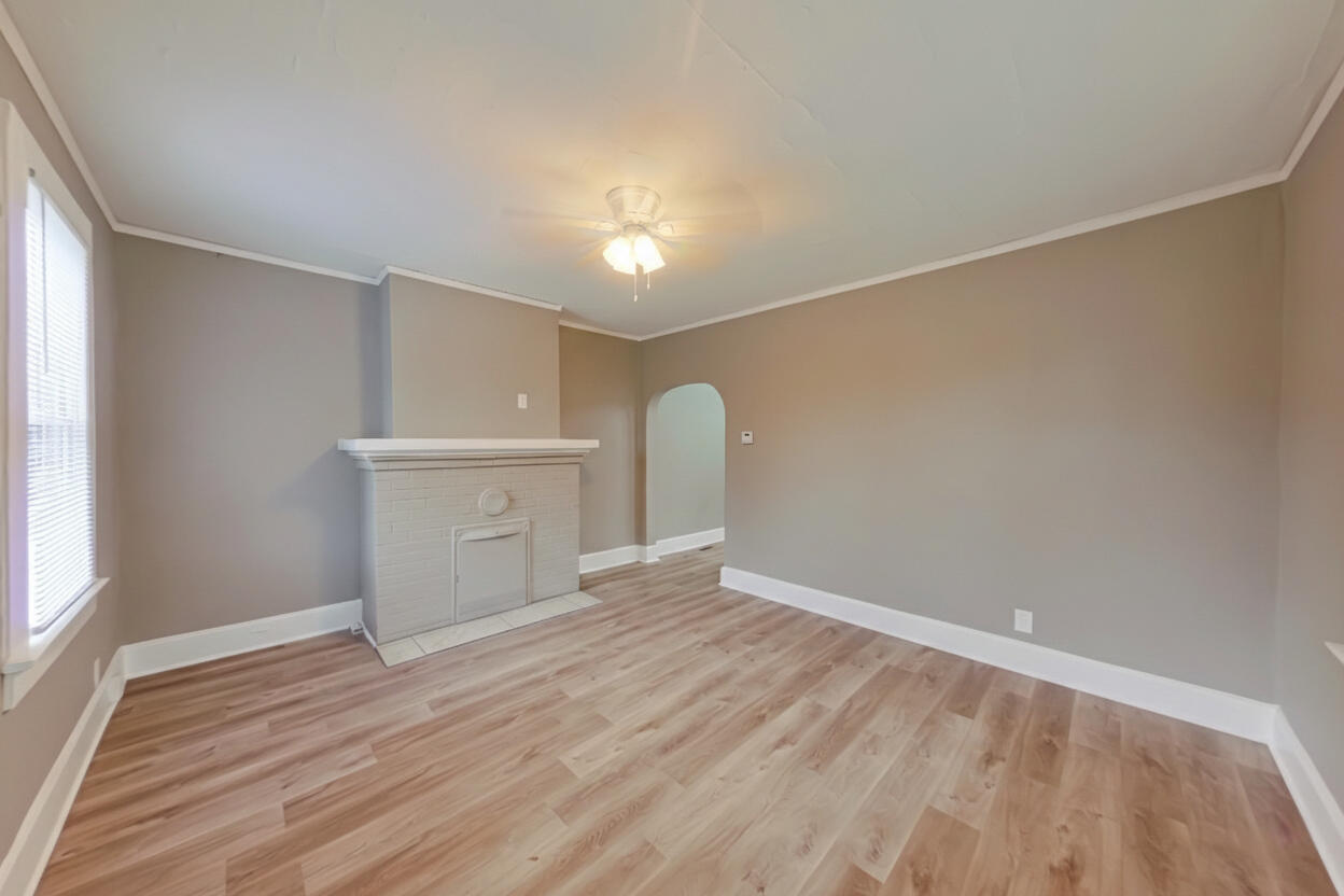 2415 Wrightsboro Road Augusta, GA 30904 - Photo 15 of 27 Unit 2 Living Room