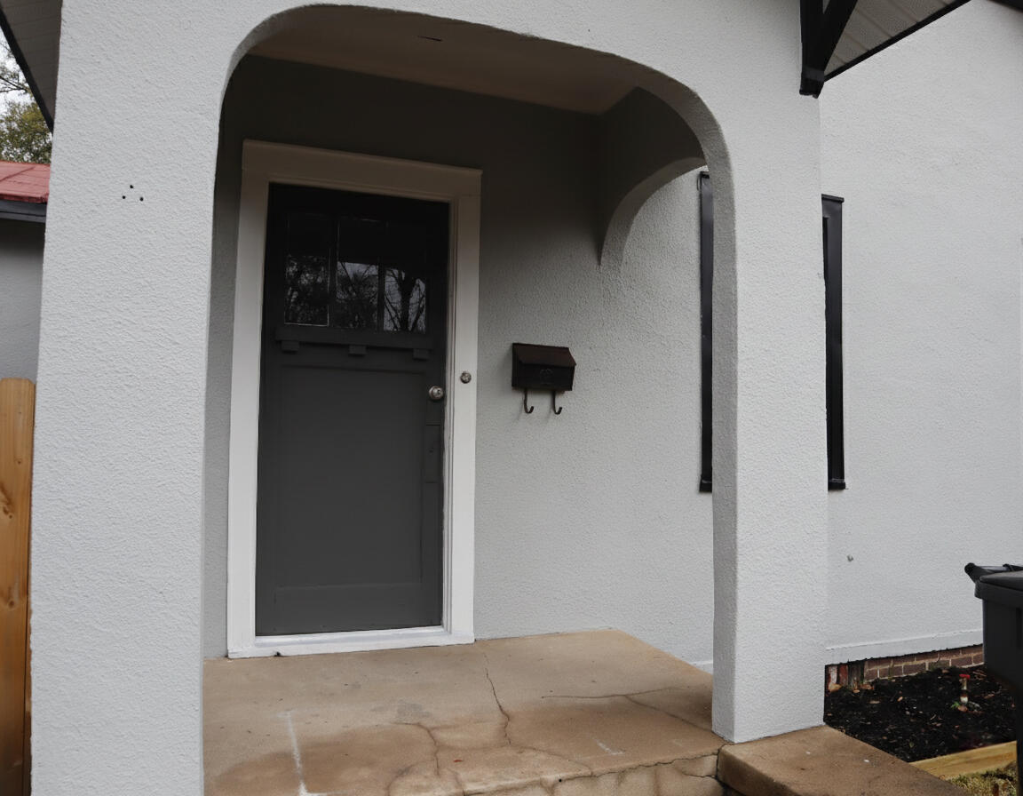 2415 Wrightsboro Road Augusta, GA 30904 - Photo 4 of 27 Front of Duplex