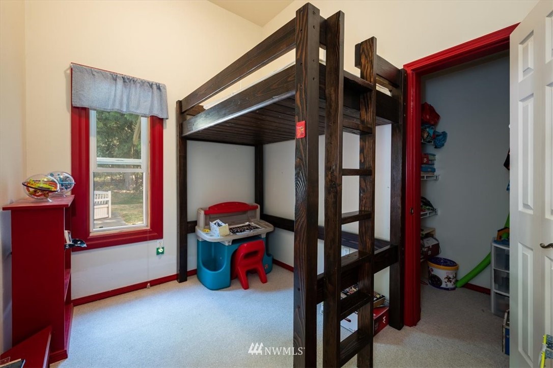 2244 East Badger Road Everson, WA 98247 - Photo 14 of 39 Gallery Image 14