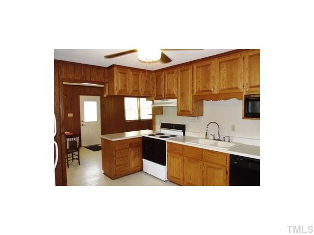 1739 Stage Road Durham, NC 27703 - Photo 14 of 23 Gallery Image 14