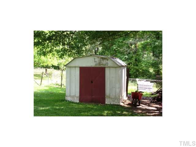 1739 Stage Road Durham, NC 27703 - Photo 18 of 23 Gallery Image 18