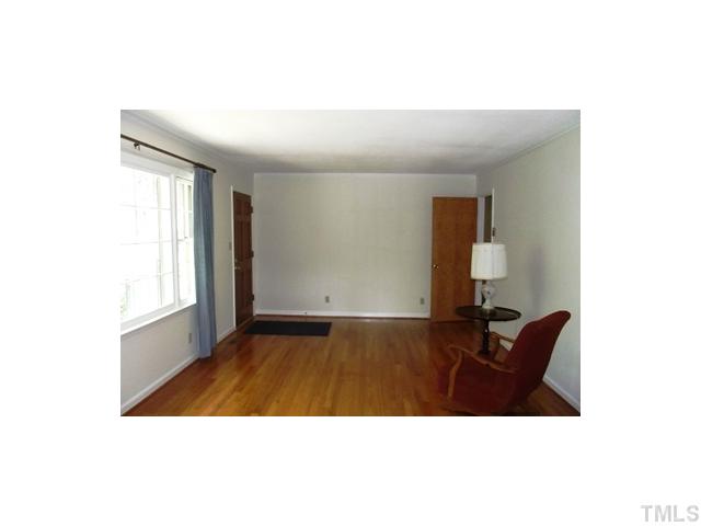1739 Stage Road Durham, NC 27703 - Photo 3 of 23 Gallery Image 3