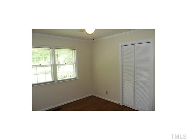 1739 Stage Road Durham, NC 27703 - Photo 7 of 23 Gallery Image 7