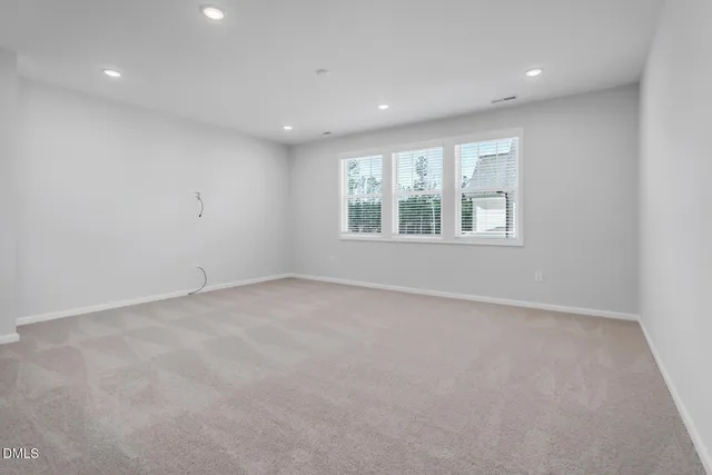 $3,300 | 1116 Sparkling Lk Drive, Apex, NC 27523