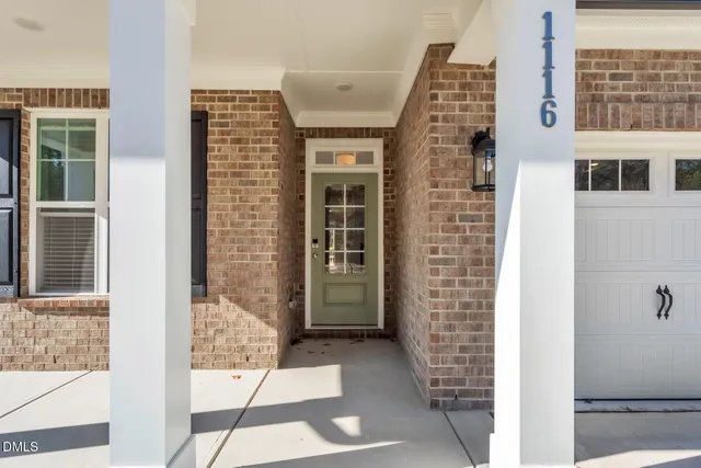 $3,300 | 1116 Sparkling Lk Drive, Apex, NC 27523