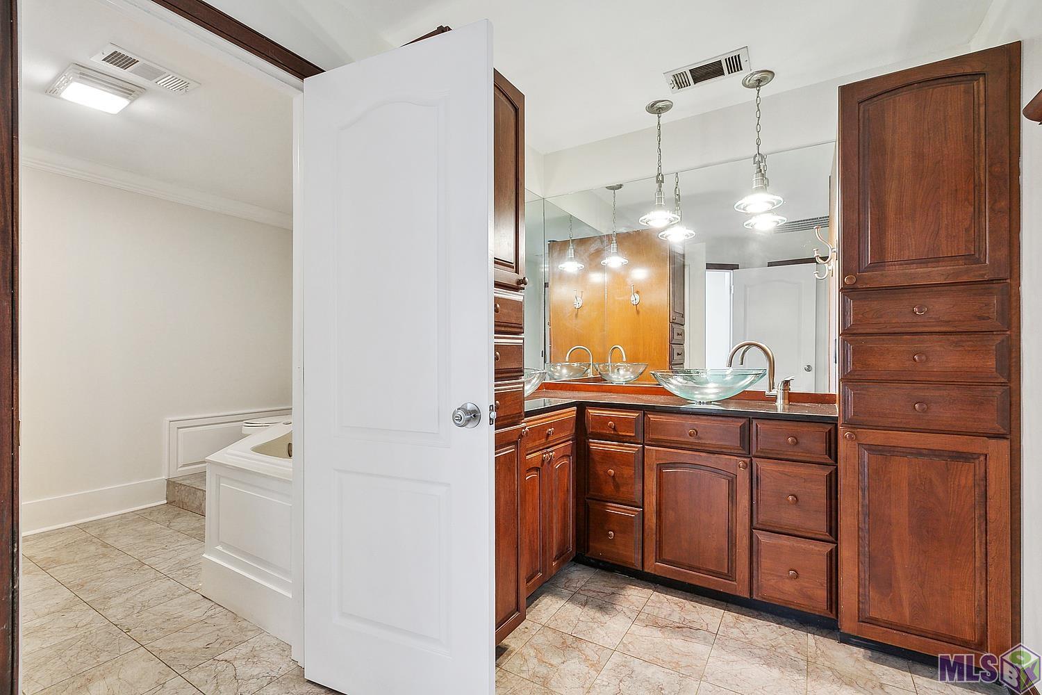 33287 Perkins Road Denham Springs, LA 70706 - Photo 12 of 20