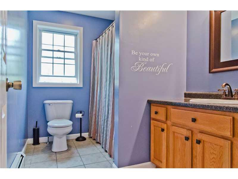 92 Fosterville Road Bridgton, ME 04009 - Photo 21 of 33 Bathroom.