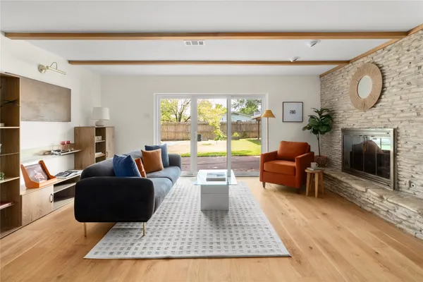 $439,000 | 811 Newport Avenue, Austin, TX 78753