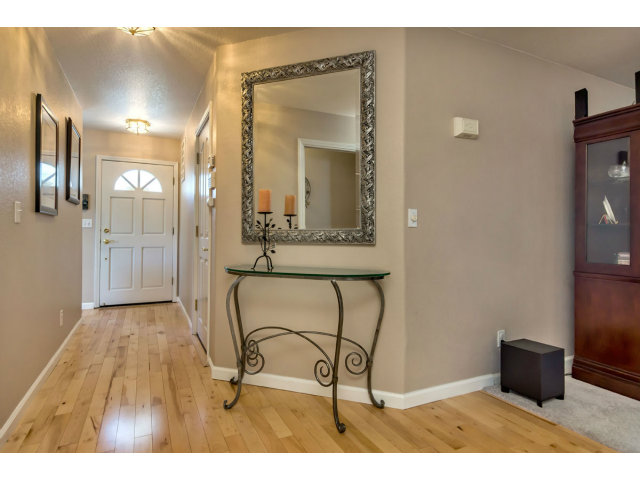 148 Redding Road Campbell, CA 95008 - Photo 5 of 24