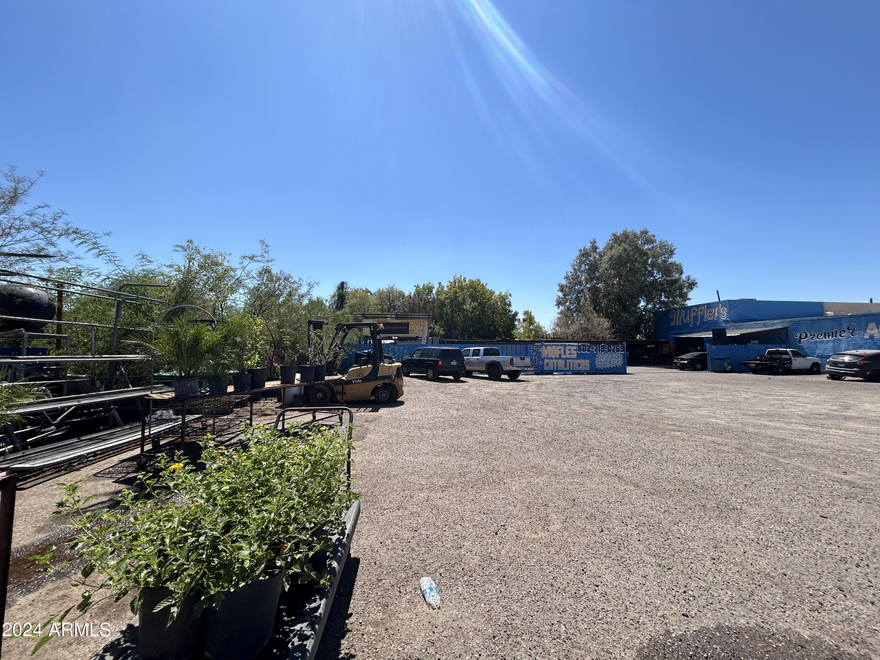 2725 East McDowell Road, Unit 13 Phoenix, AZ 85008 - Photo 2 of 5