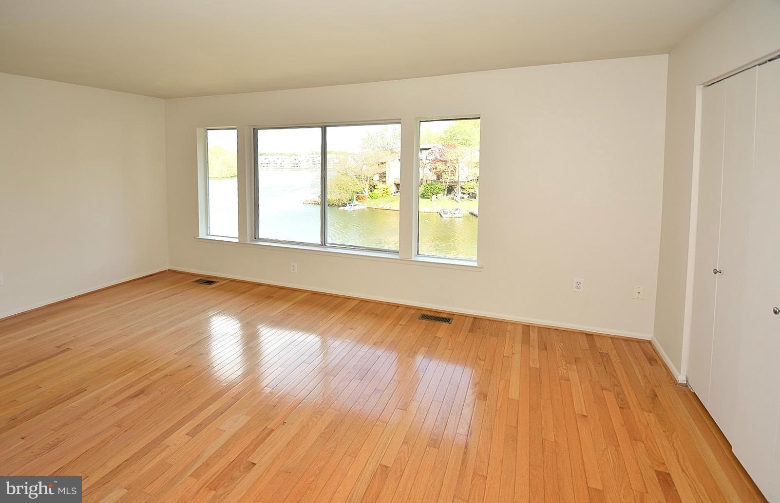 2027 Chadds Ford Drive Reston, VA 20191 - Photo 10 of 25 Bedroom (Master)