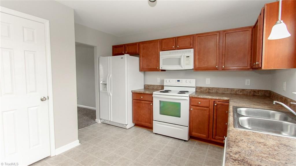 764 Bitting Hall Circle Rural Hall, NC 27045 - Photo 3 of 16