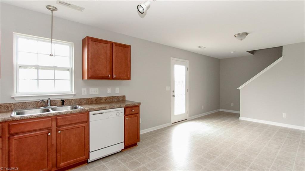 764 Bitting Hall Circle Rural Hall, NC 27045 - Photo 4 of 16