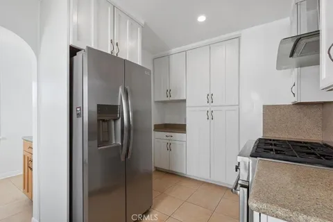 $3,500 | 5466 Templeton Street, Los Angeles, CA 90032