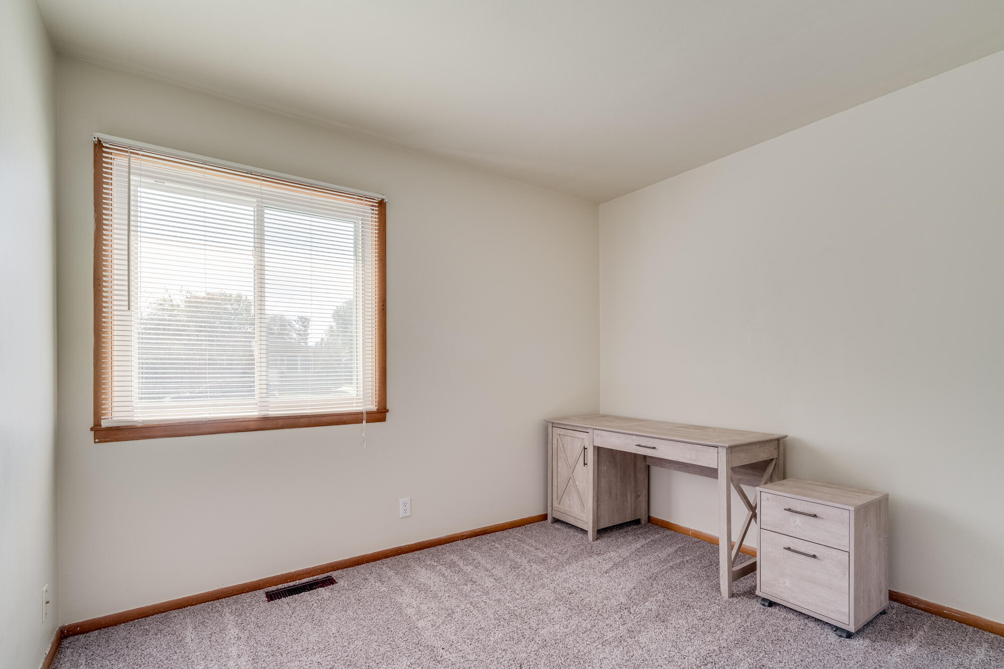 2002 84th Street Kenosha, WI 53143 - Photo 17 of 34 MJ309135