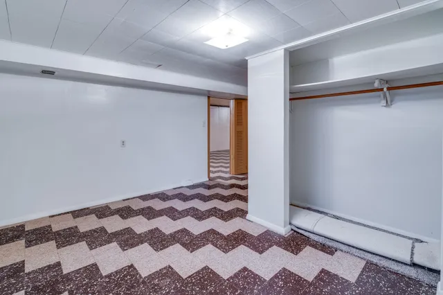 $299,900 | 2002 84th Street, Kenosha, WI 53143