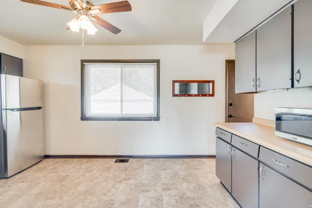 $299,900 | 2002 84th Street, Kenosha, WI 53143