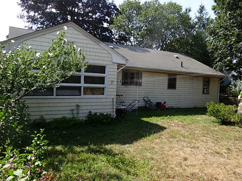 10 Raymond Road North Providence, RI 02911 - Photo 18 of 20 Exterior Back.