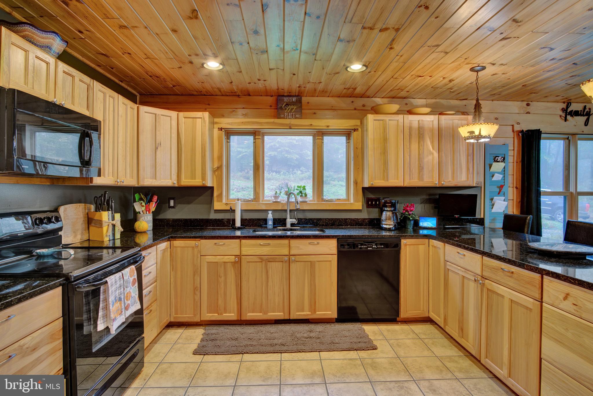 2251 Cold Springs Road Orrtanna, PA 17353 - Photo 7 of 62