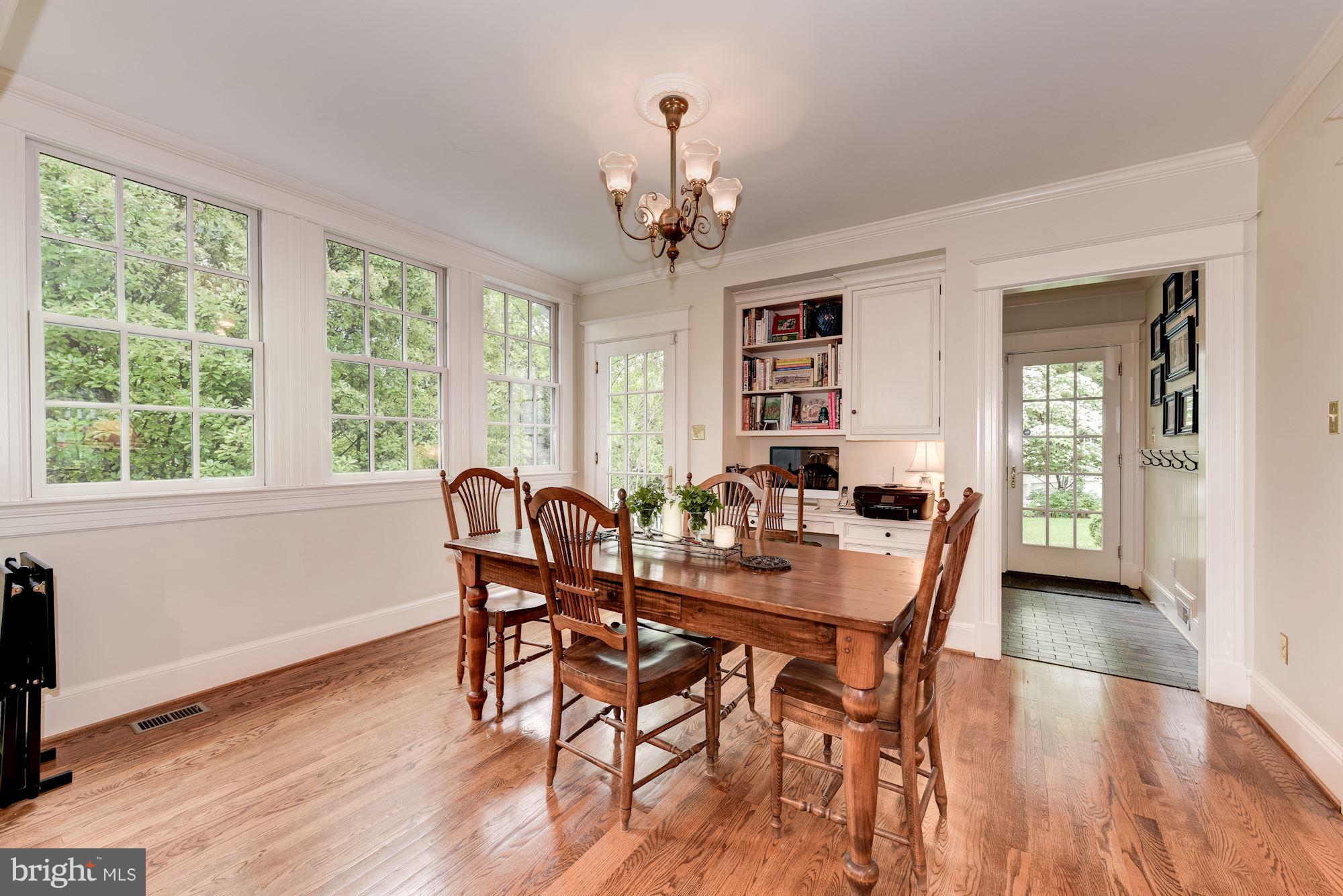 405 Rucker Place Alexandria, VA 22301 - Photo 6 of 30 Sunny breakfast room with mudroom leading outdoors