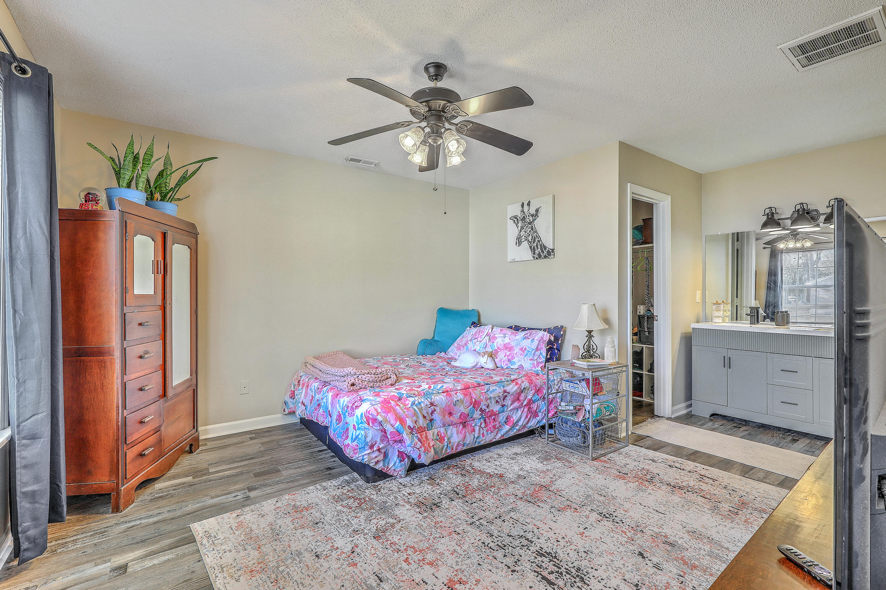 28 Fieldfare Way Charleston, SC 29414 - Photo 17 of 31 0W7A8156_57_58_59_60_61_62