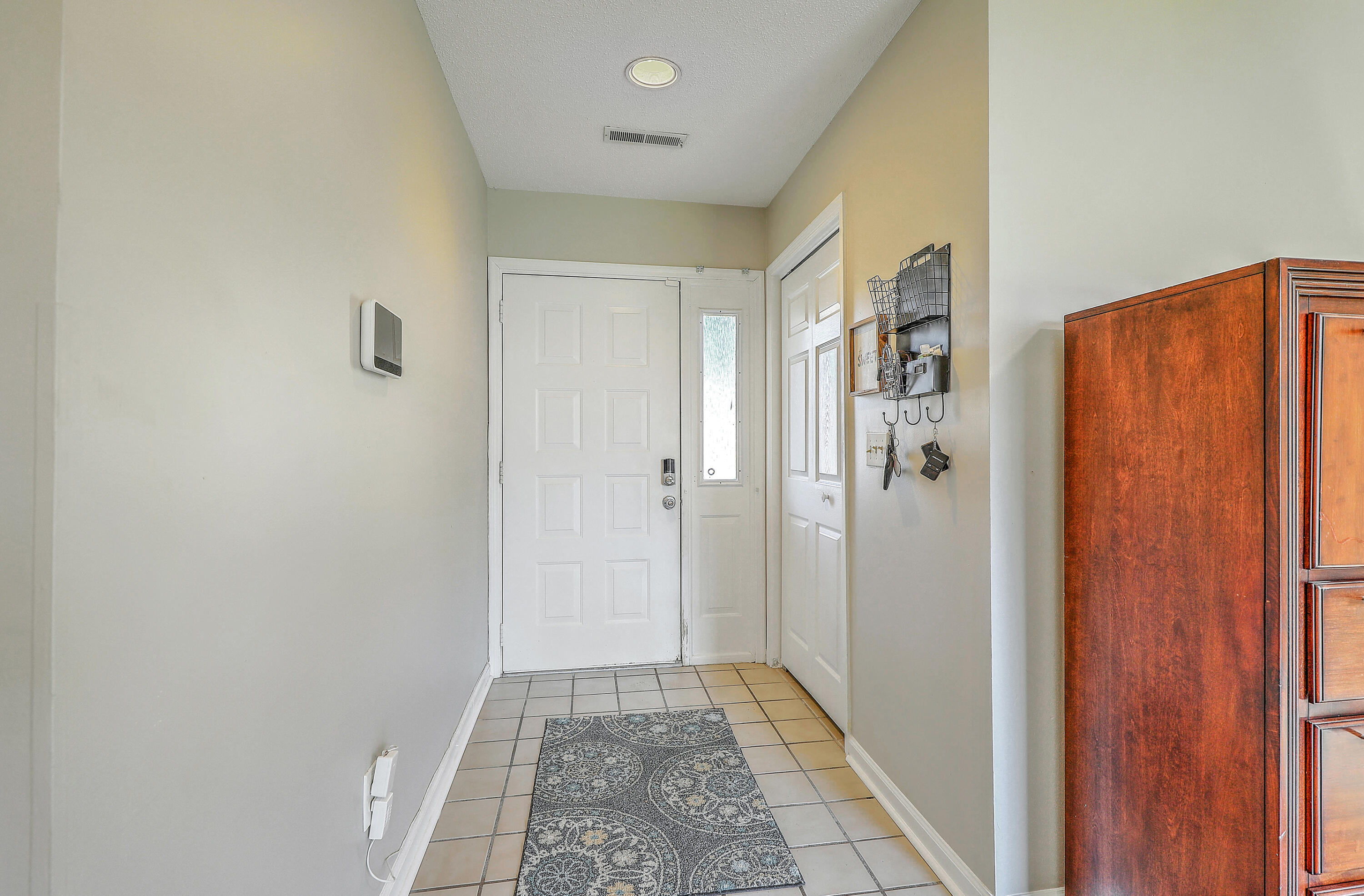 28 Fieldfare Way Charleston, SC 29414 - Photo 4 of 31 0W7A8051_2_3_4_5_6_7