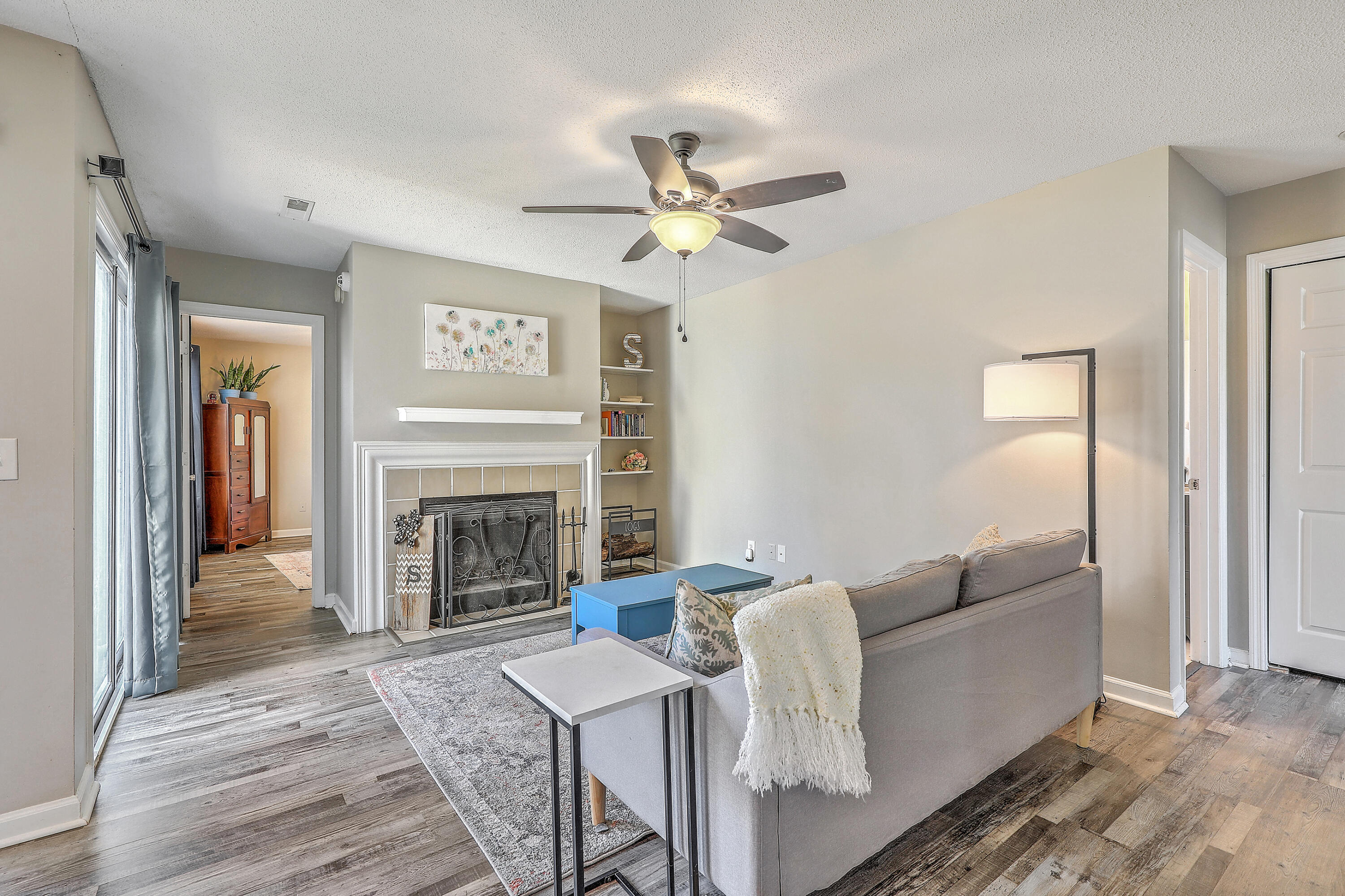 28 Fieldfare Way Charleston, SC 29414 - Photo 5 of 31 0W7A8058_59_60_61_62_63_64