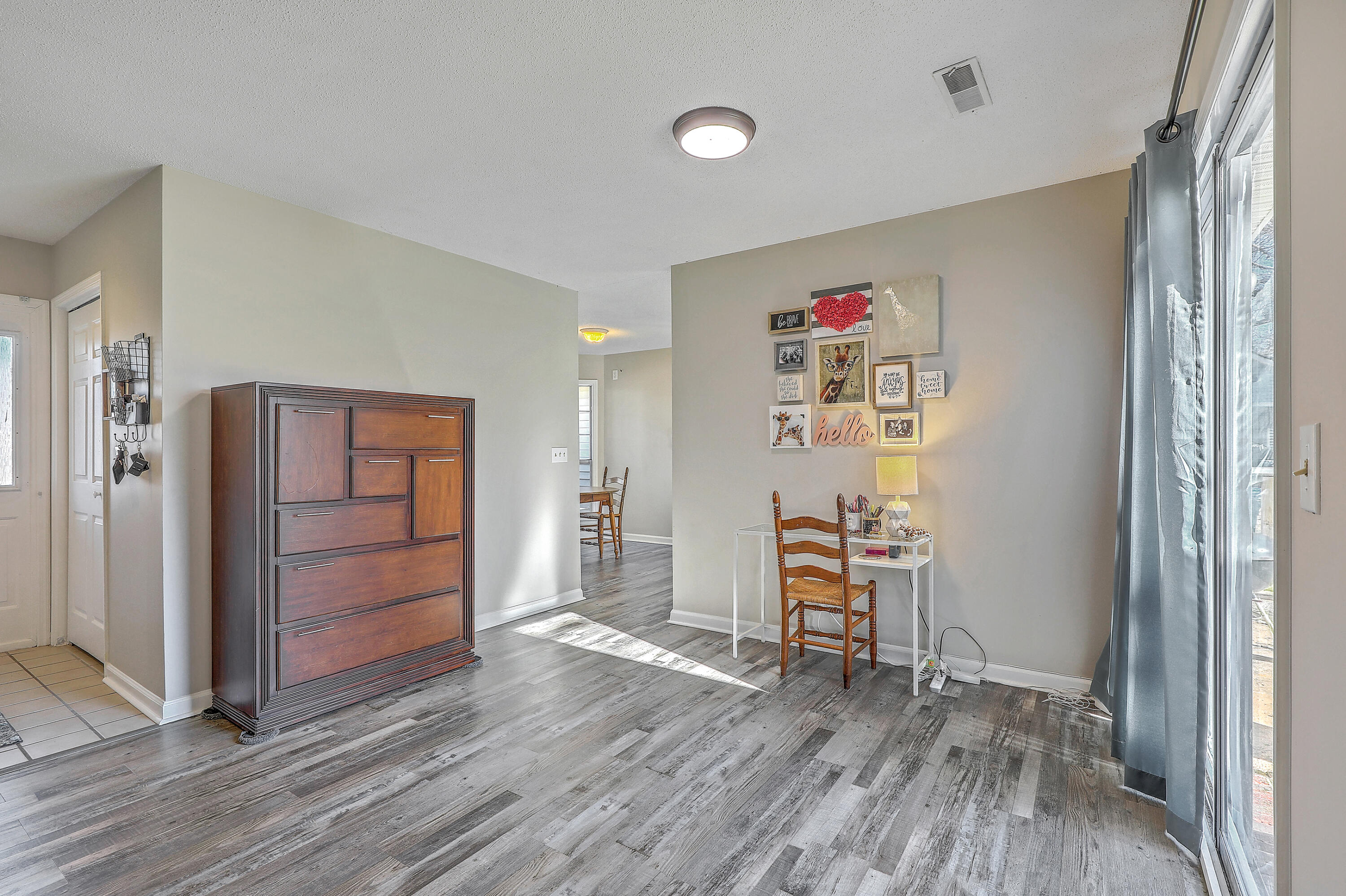 28 Fieldfare Way Charleston, SC 29414 - Photo 8 of 31 0W7A8079_80_81_82_83_84_85