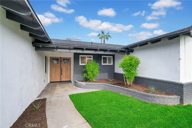 $628,000 | 25556 Lomas Verdes Street, Loma Linda, CA 92354