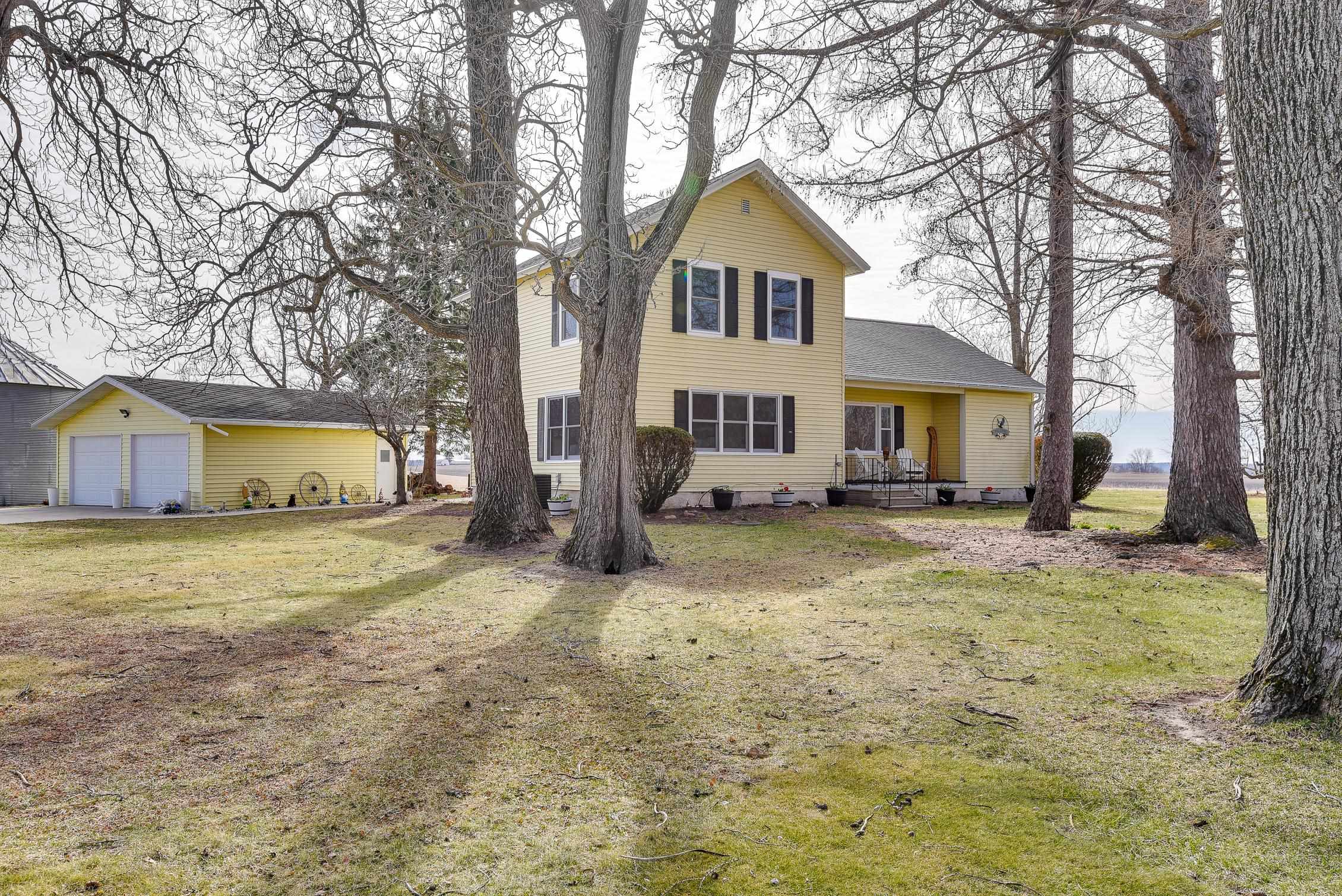 1825 S Highway Brodhead, WI 53520 - Photo 11 of 81
