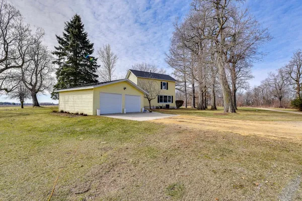$648,500 | 1825 S Highway, Brodhead, WI 53520