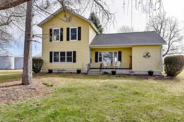 $648,500 | 1825 S Highway, Brodhead, WI 53520