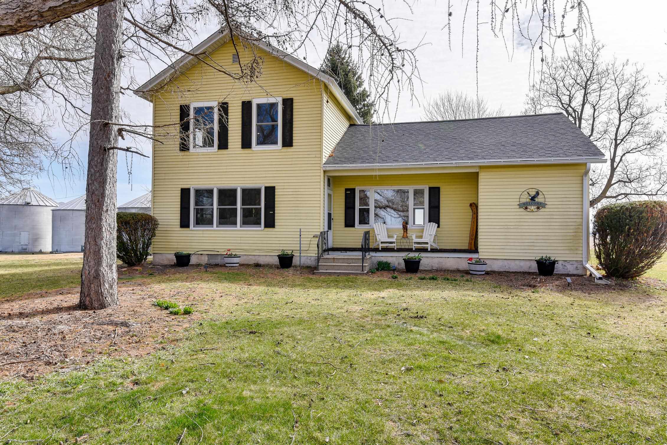 1825 S Highway Brodhead, WI 53520 - Photo 3 of 81