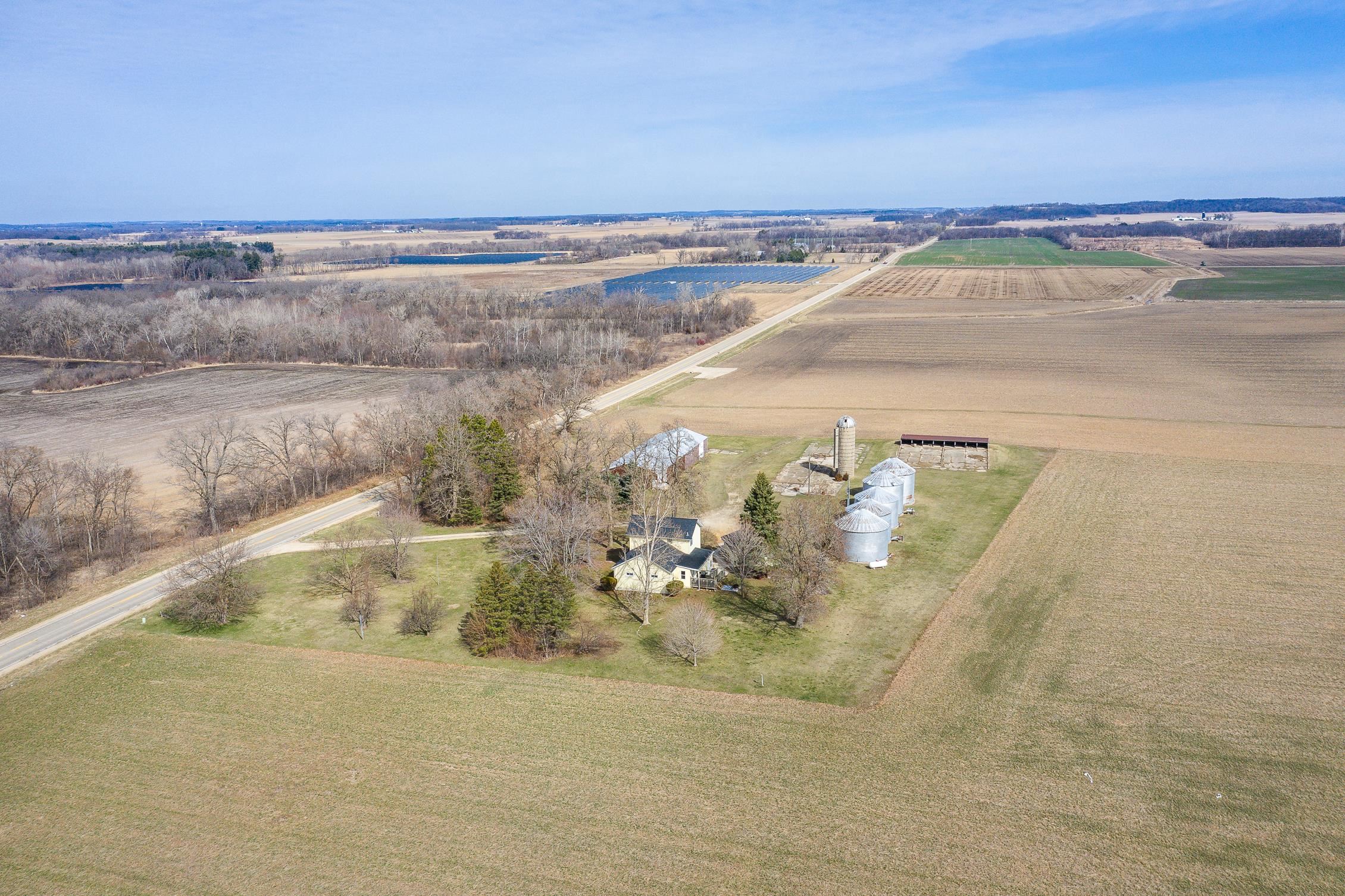 1825 S Highway Brodhead, WI 53520 - Photo 65 of 81