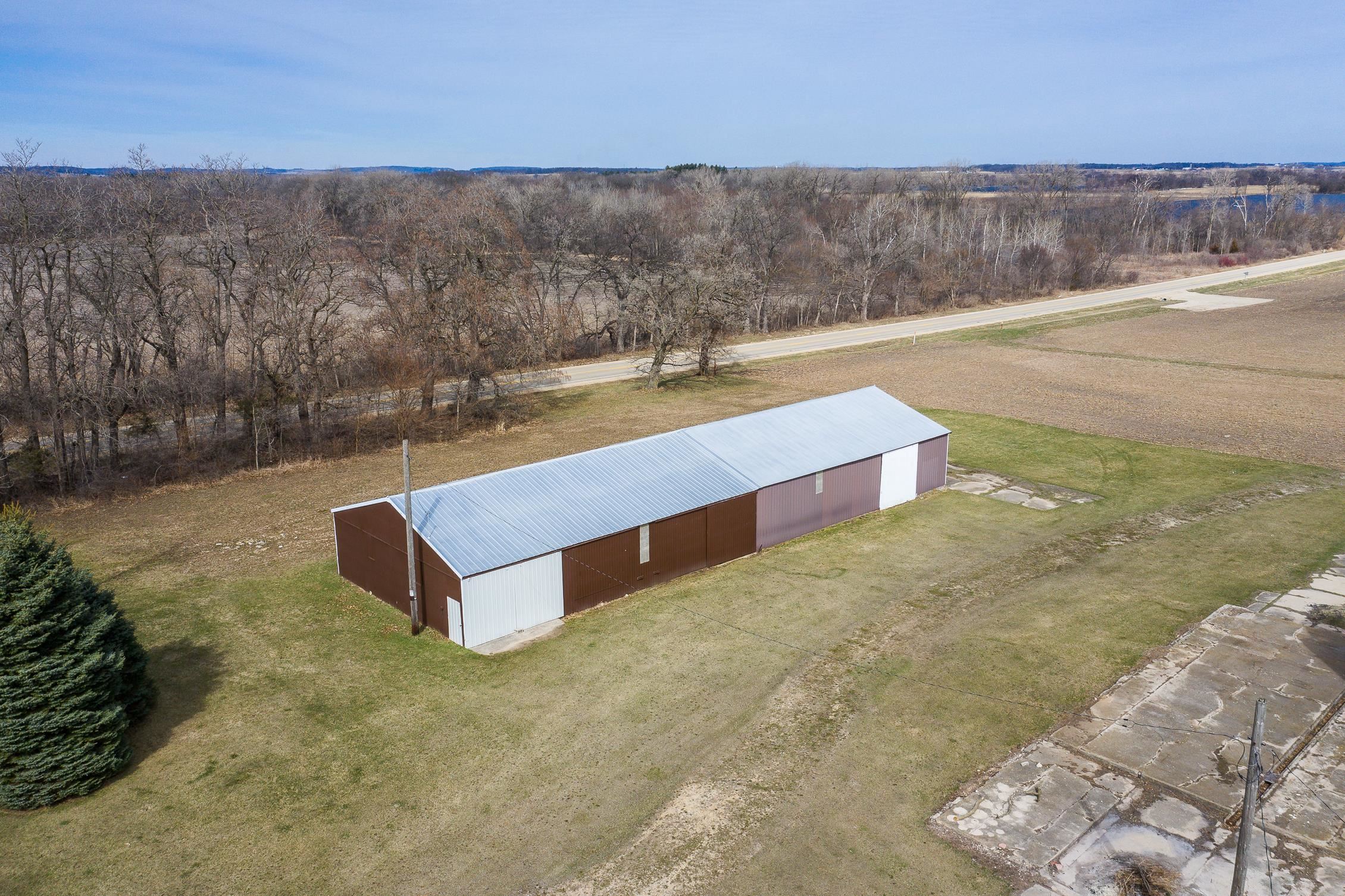 1825 S Highway Brodhead, WI 53520 - Photo 68 of 81