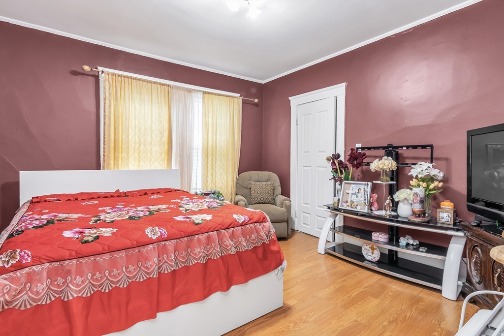 87 Brookfield Street Lawrence, MA 01843 - Photo 14 of 42