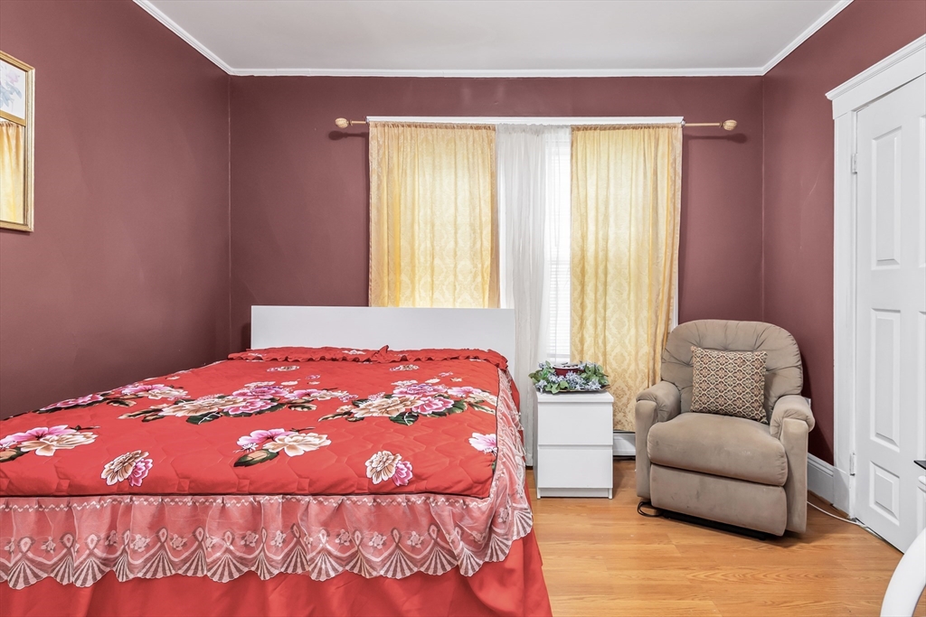 87 Brookfield Street Lawrence, MA 01843 - Photo 15 of 42